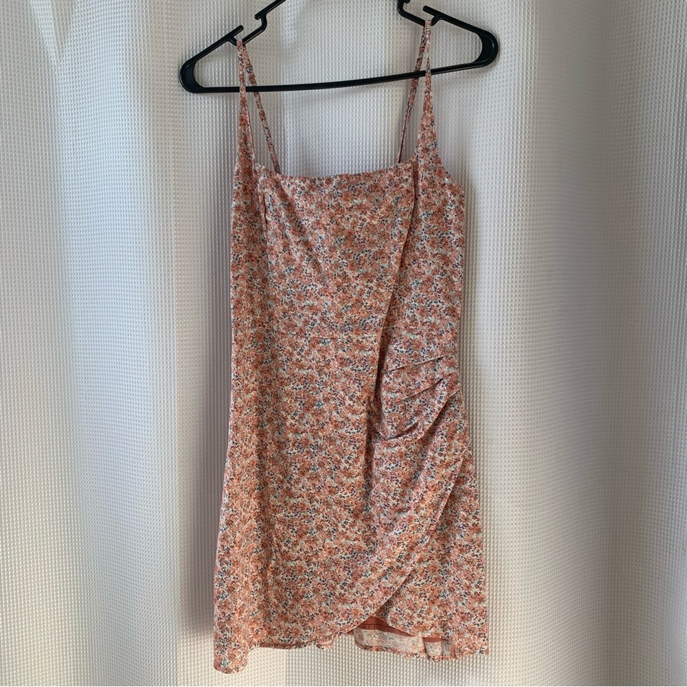 NWT Abercrombie Pink Floral Dress